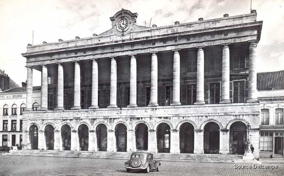 59 Hazebrouck Hotel de Ville I.jpg